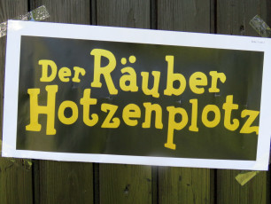 12 Räuberzeltlager